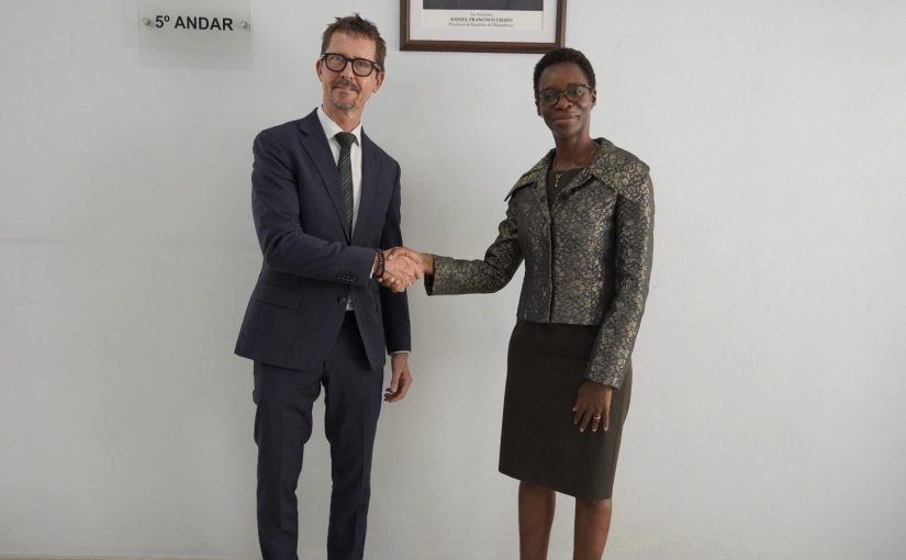 Norway Ambassador Haakon Gram-Johannessen and Mozambique’s Minister of Labor, Gender, and Social Action, Ivete Alane.